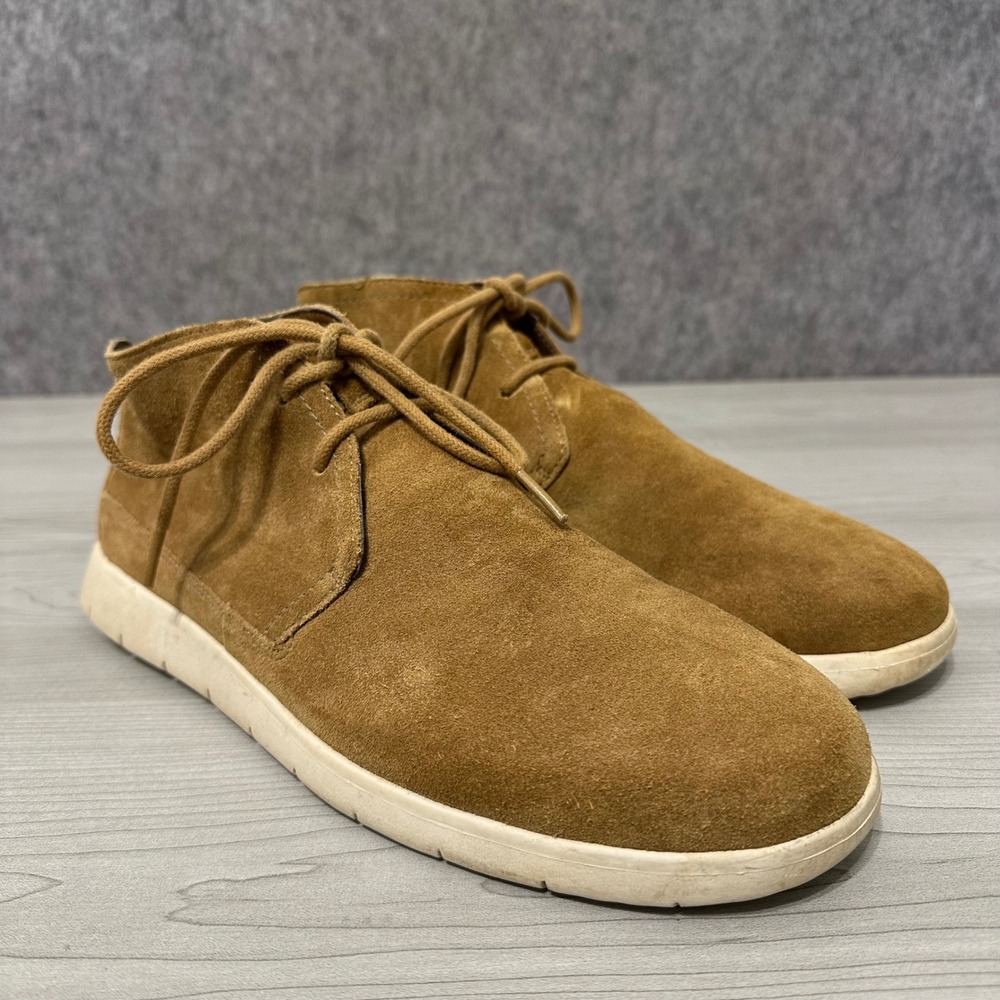 UGG Freamon Chukka Boots Mens 10.5 Brown Suede Lace Up Lightweight Shoes